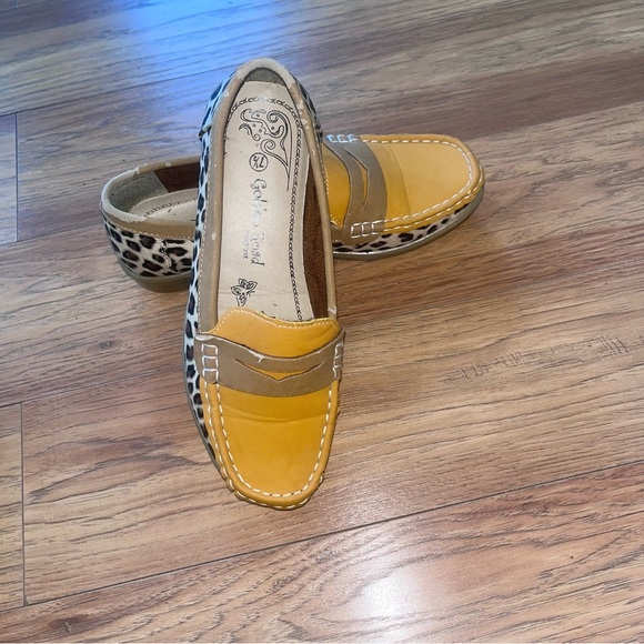 GOLDEN ROD -Yellow and Leopard Print Loafers - Picture 1 of 5